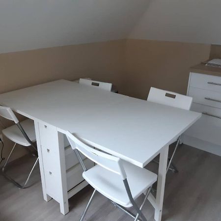 Elbeuf F2 Sweet Home Combles Netflix Wifi Экстерьер фото